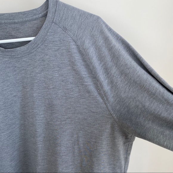 Lululemon | Vented Long Sleeve Shirt Gray XL - Picture 4 of 9